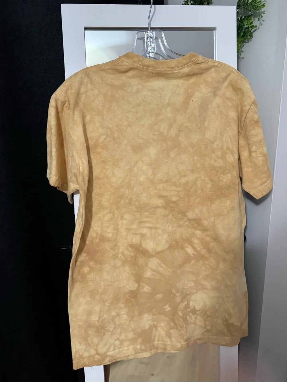 The Mountain golden doodle t shirt size medium